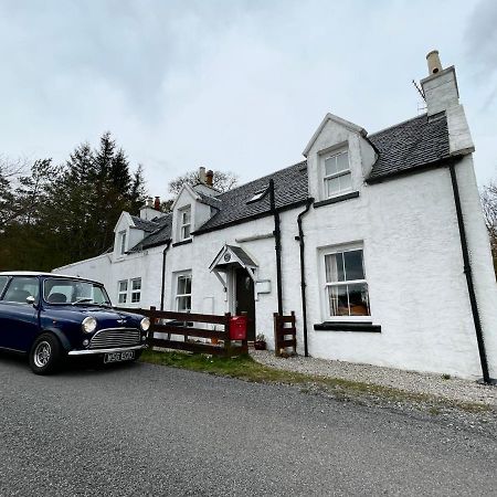 1 Keepers Cottage Skeabost Bridge Isle Of Skye 外观 照片