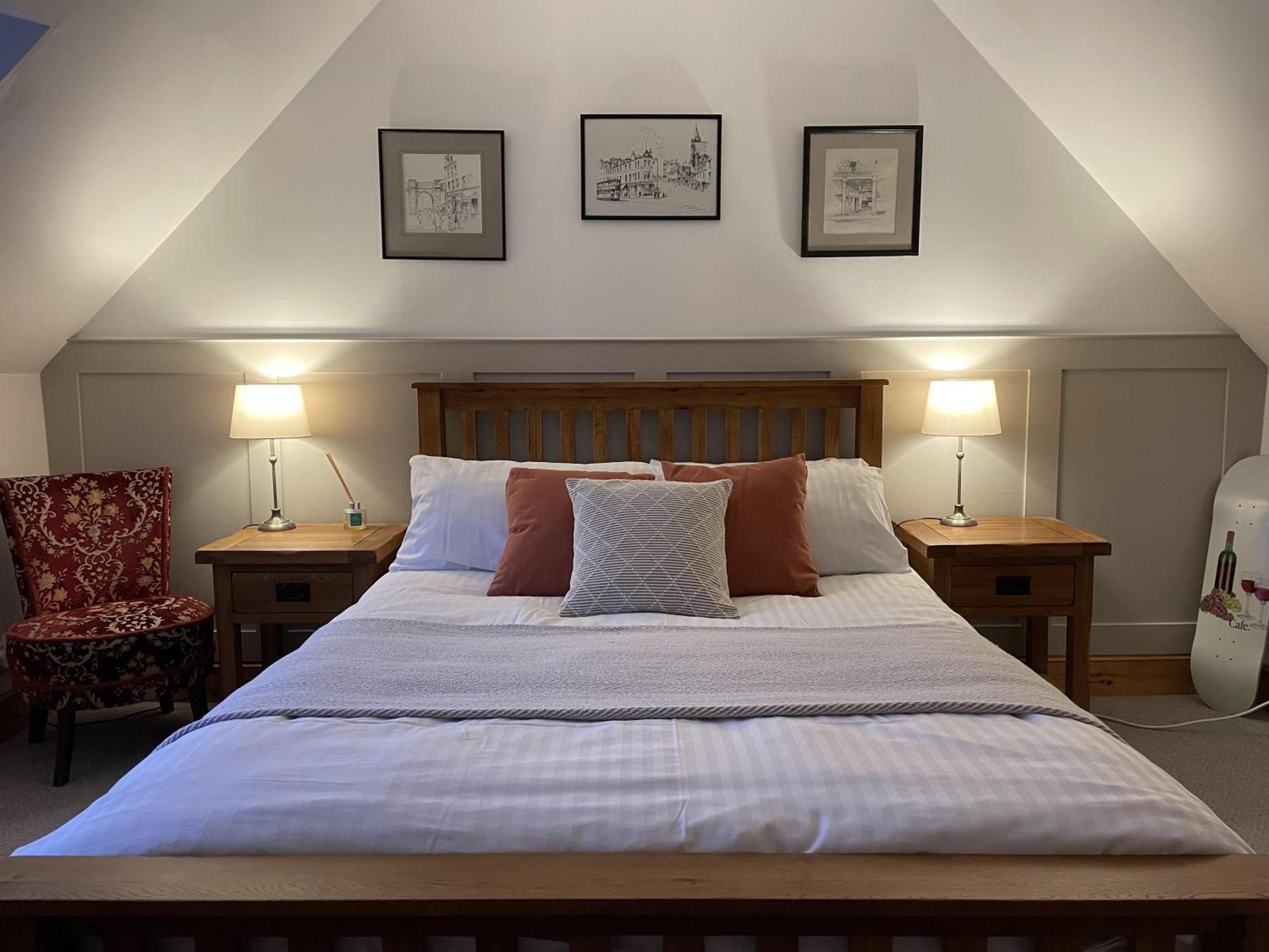 1 Keepers Cottage Skeabost Bridge Isle Of Skye 外观 照片